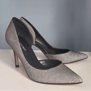 EUC WHBM Silver and black glitter pumps(size 9)